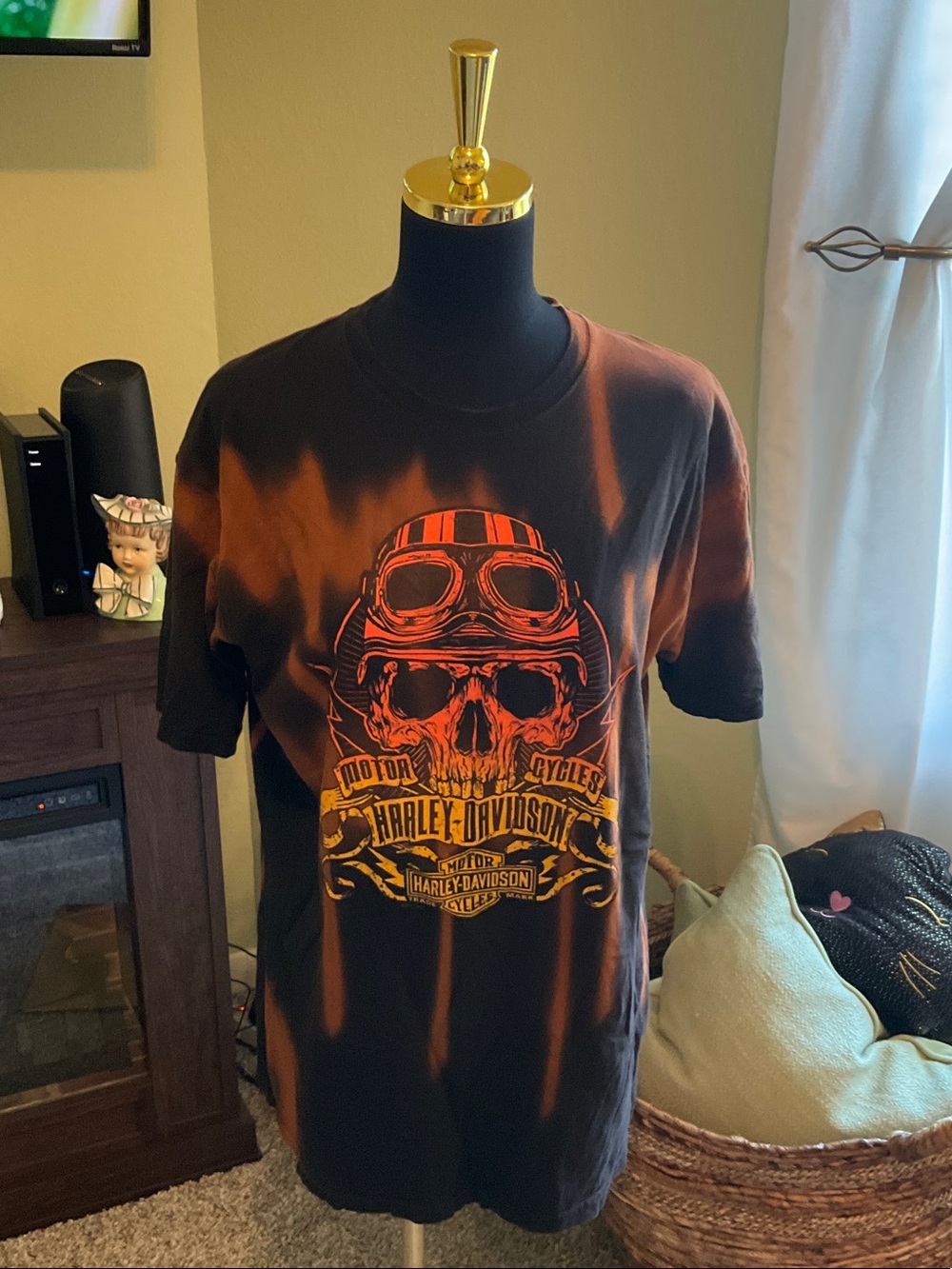 Men’s Size Large Harley Davidson Las Vegas Tie Dyed Tee